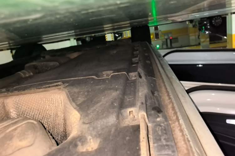 Used Audi A4L 2024 40 TFSI Fashion Dynamic Model Left Side Sill