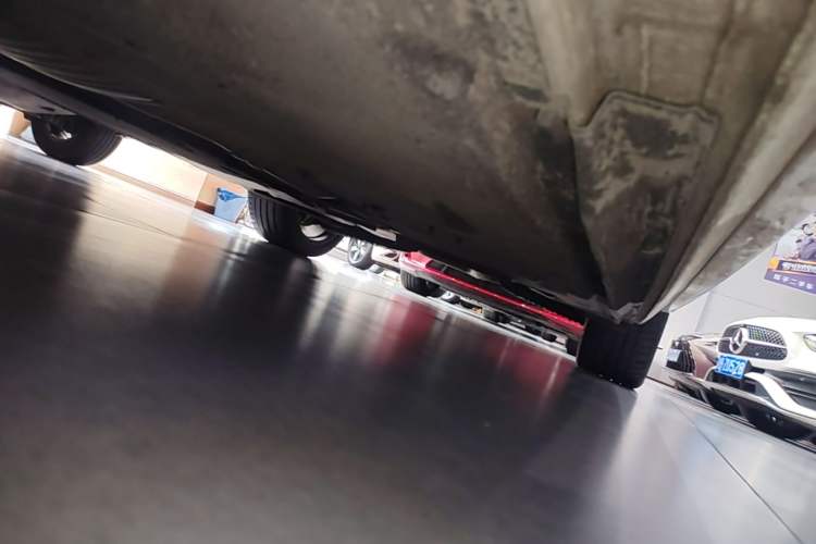 Used Audi A4L 2024 40 TFSI Fashion Dynamic Model Left Side Sill