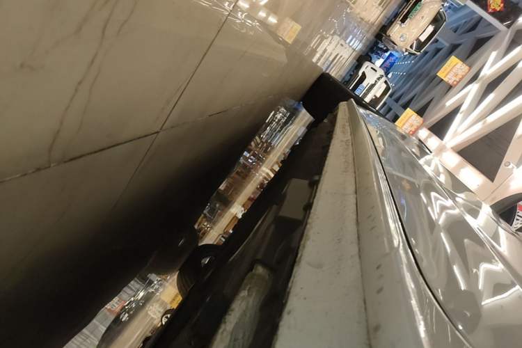 Used Audi A4L 2024 40 TFSI Fashion Dynamic Model Left Side Sill
