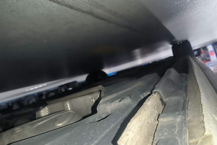 Used Audi A4L 2024 40 TFSI Luxury Dynamic Edition Left Side Sill