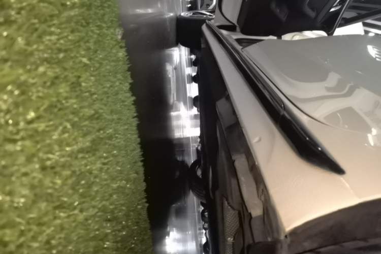 Used Audi A4L 2024 40 TFSI Luxury Dynamic Edition Left Side Sill