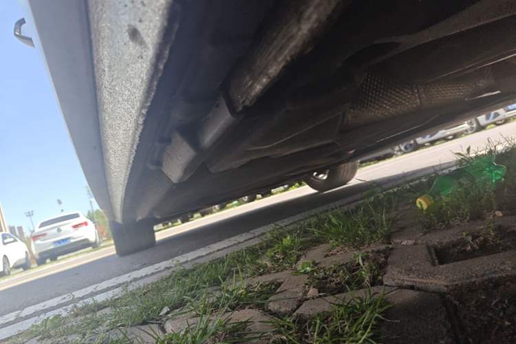 Used Audi A4L 2024 40 TFSI Fashion Dynamic Model Left Side Sill