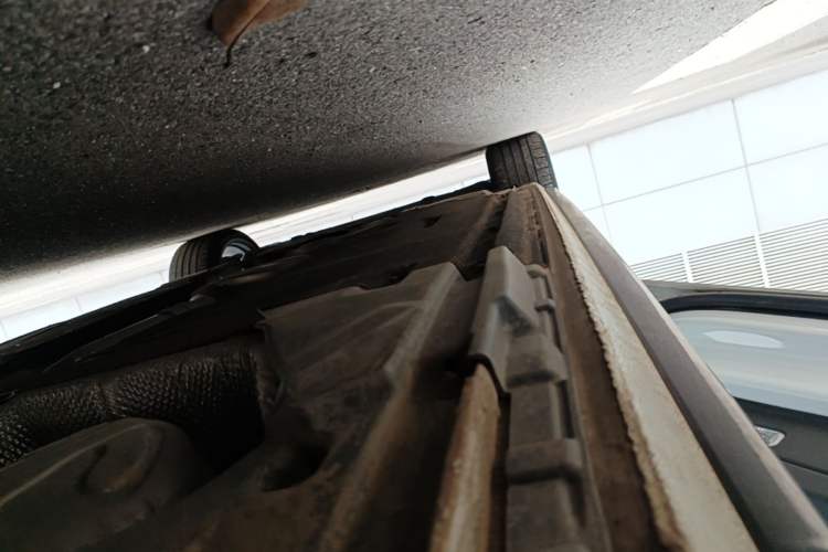 Used Audi A4L 2024 40 TFSI Luxury Dynamic Edition Left Side Sill