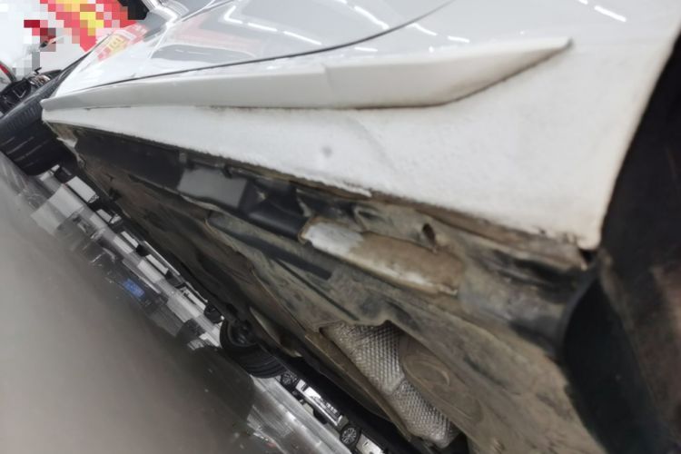 Used Audi A4L 2024 40 TFSI Fashion Dynamic Model Left Side Sill
