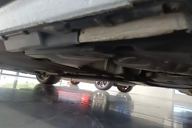 Used Audi A4L 2024 40 TFSI Luxury Dynamic Edition Left Side Sill
