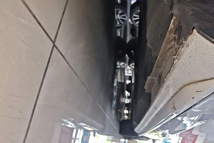 Used Audi A4L 2024 40 TFSI Fashion Dynamic Model Left Side Sill