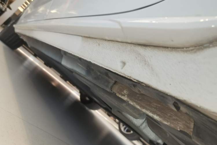 Used Audi A4L 2024 40 TFSI Fashion Dynamic Model Left Side Sill