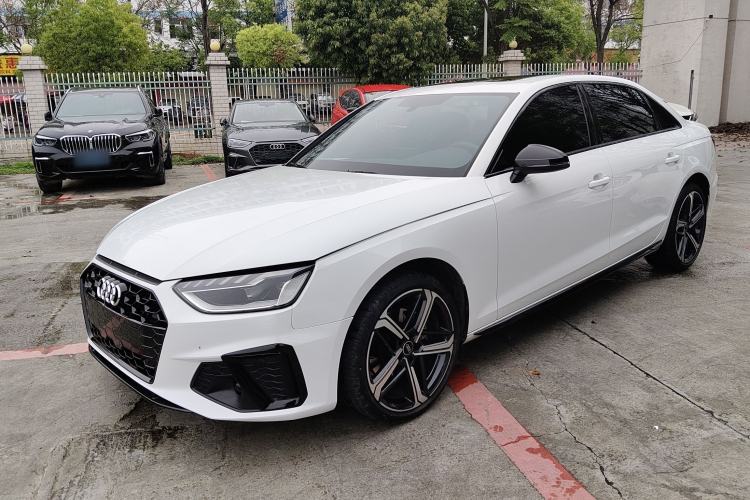 Używany Audi A4L 2024 40 TFSI Luxury Dynamic Edition Guazi used car, China used car export, Used car for sale, Used  cars, Cheapest cars for sale