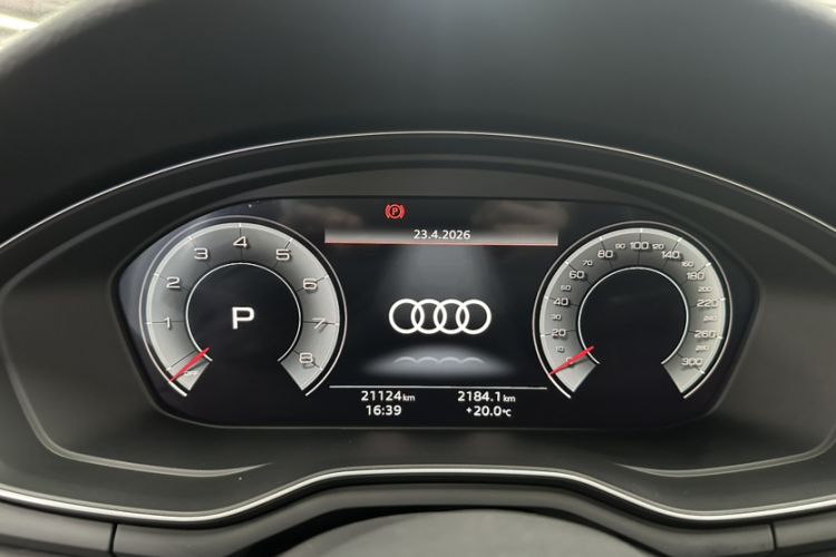 Used Audi A4L 2024 40 TFSI Luxury Dynamic Edition Odometer Close Up