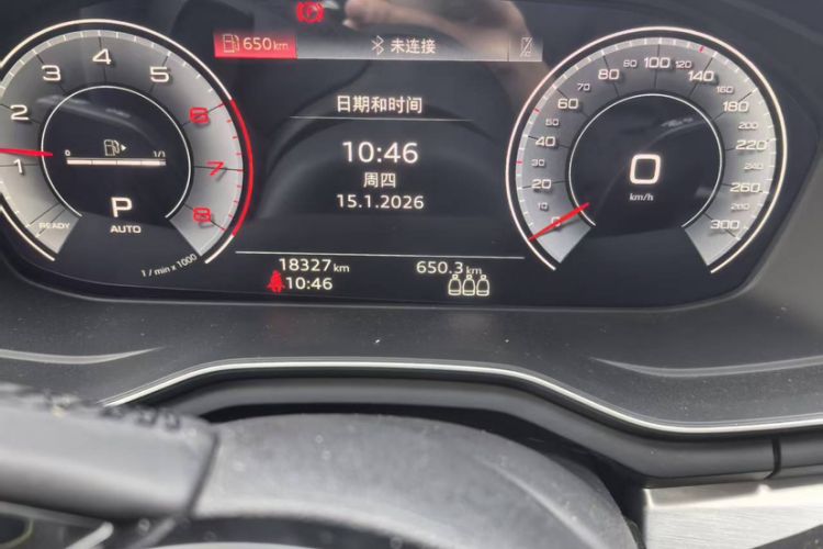 Used Audi A4L 2024 40 TFSI Fashion Dynamic Model Odometer Close Up