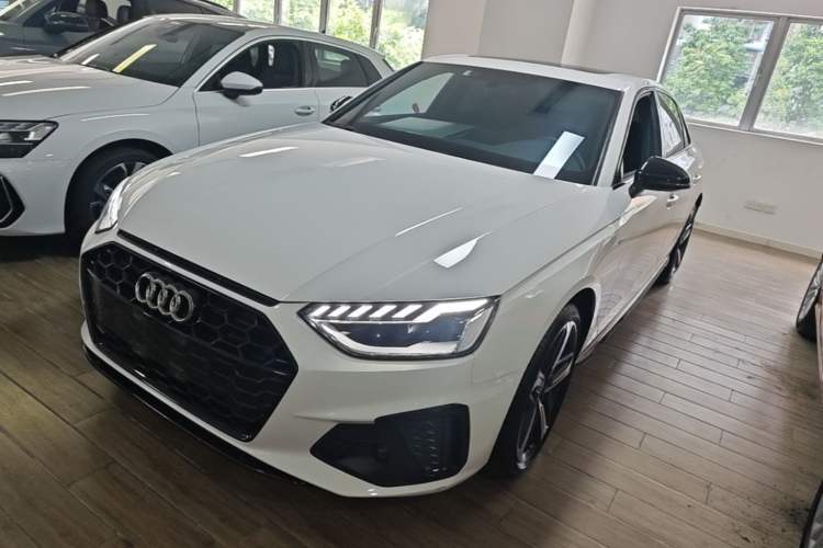 Used Audi A4L 2024 40 TFSI Luxury Dynamic Edition Guazi used car, China used car export, Used car for sale, Used  cars, Cheapest cars for sale