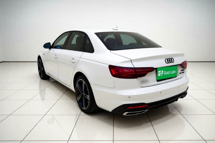Used Audi A4L 2024 40 TFSI Luxury Dynamic Edition Rear Left 45 Deg