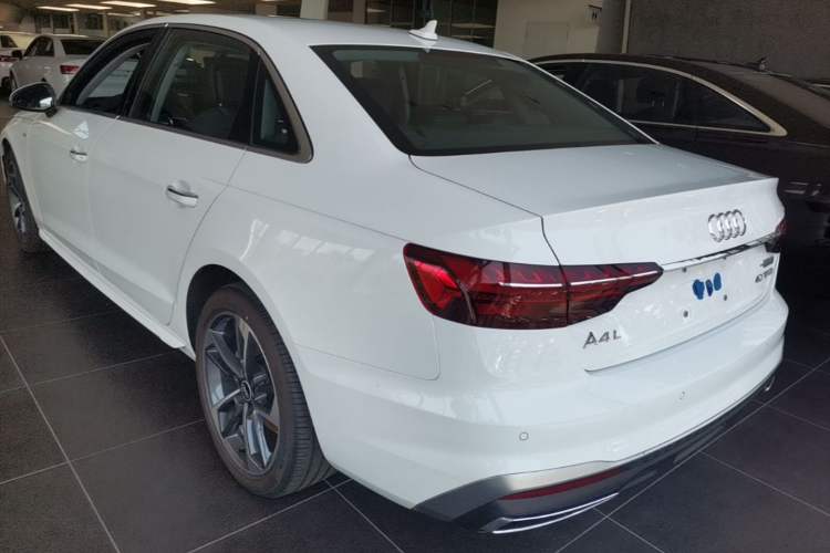 Used Audi A4L 2024 40 TFSI Fashion Dynamic Model Rear Left 45 Deg