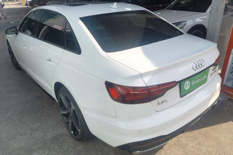 Used Audi A4L 2024 40 TFSI Luxury Dynamic Edition Rear Left 45 Deg