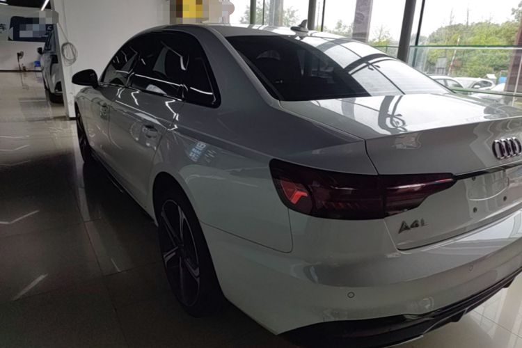 Used Audi A4L 2024 40 TFSI Luxury Dynamic Edition Rear Left 45 Deg