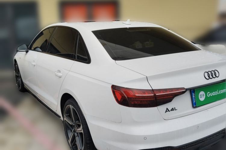 Used Audi A4L 2024 40 TFSI Luxury Dynamic Edition Rear Left 45 Deg