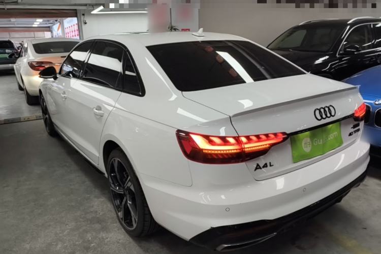 Used Audi A4L 2024 40 TFSI Luxury Dynamic Edition (Starry Night Version) Rear Left 45 Deg