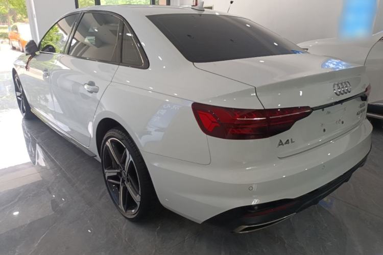 Used Audi A4L 2024 40 TFSI Luxury Dynamic Edition Rear Left 45 Deg