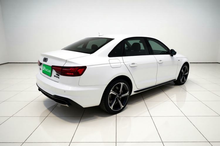 Used Audi A4L 2024 40 TFSI Luxury Dynamic Edition Rear Right 45 Deg