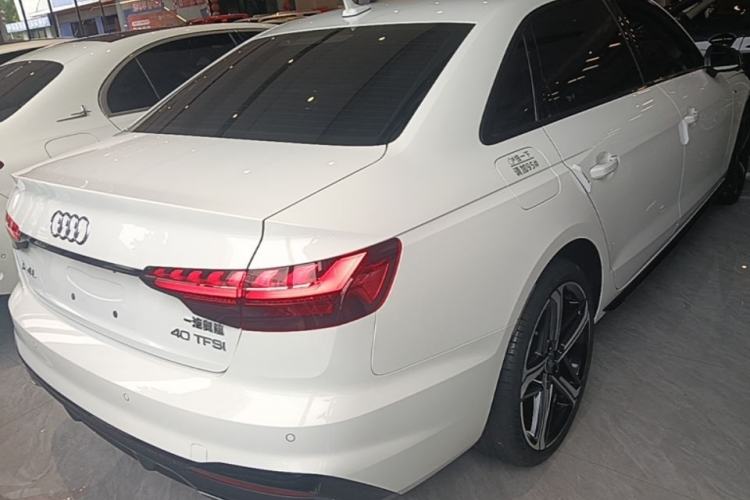 Used Audi A4L 2024 40 TFSI Luxury Dynamic Edition Rear Right 45 Deg