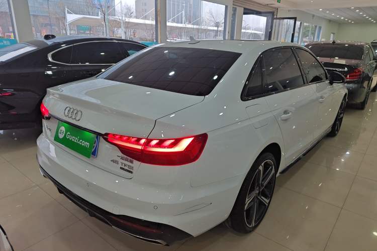 Used Audi A4L 2024 40 TFSI Luxury Dynamic Edition Rear Right 45 Deg