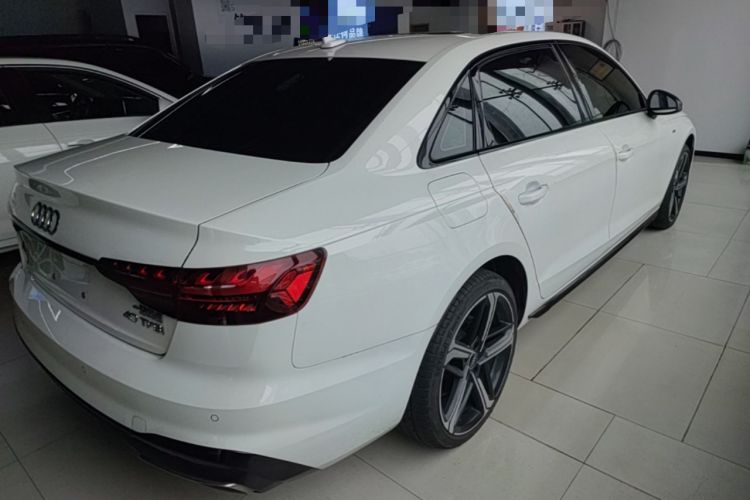 Used Audi A4L 2024 40 TFSI Luxury Dynamic Edition Rear Right 45 Deg