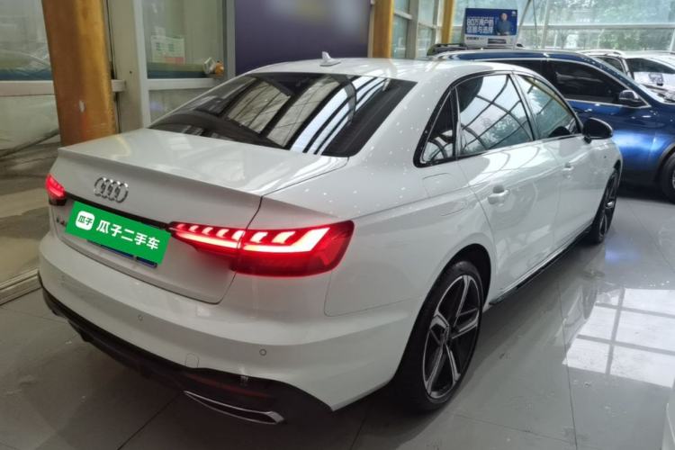 Used Audi A4L 2024 40 TFSI Luxury Dynamic Edition Rear Right 45 Deg