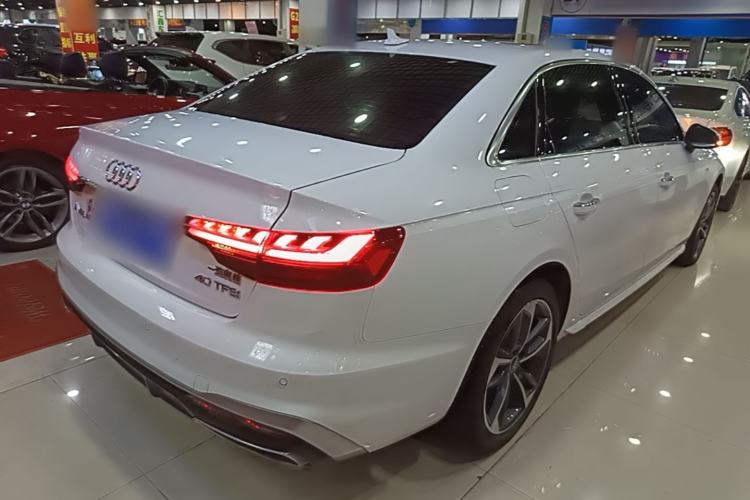 Used Audi A4L 2024 40 TFSI Fashion Dynamic Model Rear Right 45 Deg