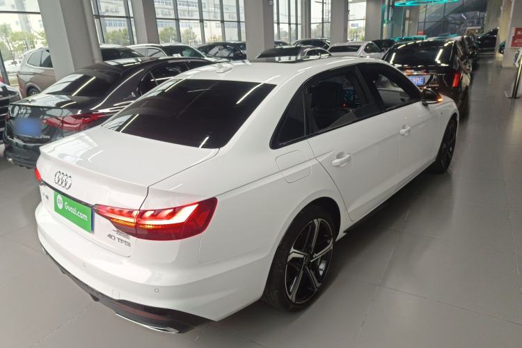 Used Audi A4L 2024 40 TFSI Luxury Dynamic Edition Rear Right 45 Deg