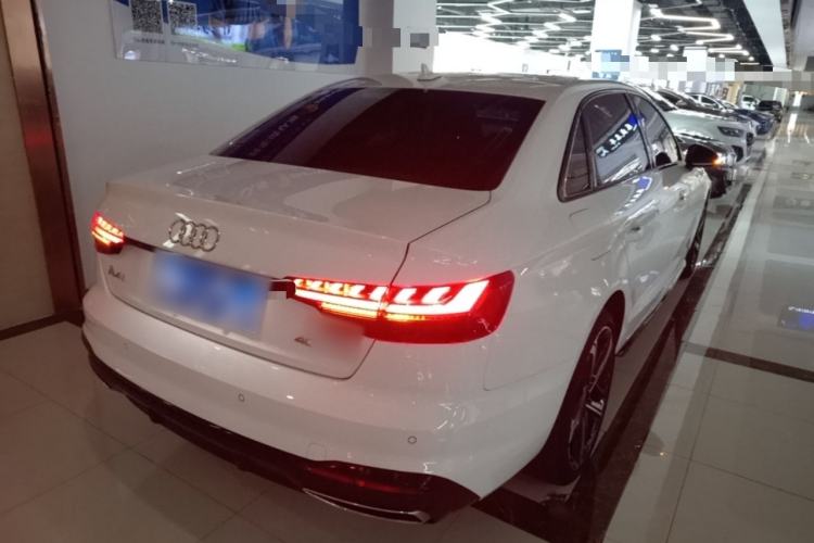 Used Audi A4L 2024 40 TFSI Luxury Dynamic Edition Rear Right 45 Deg
