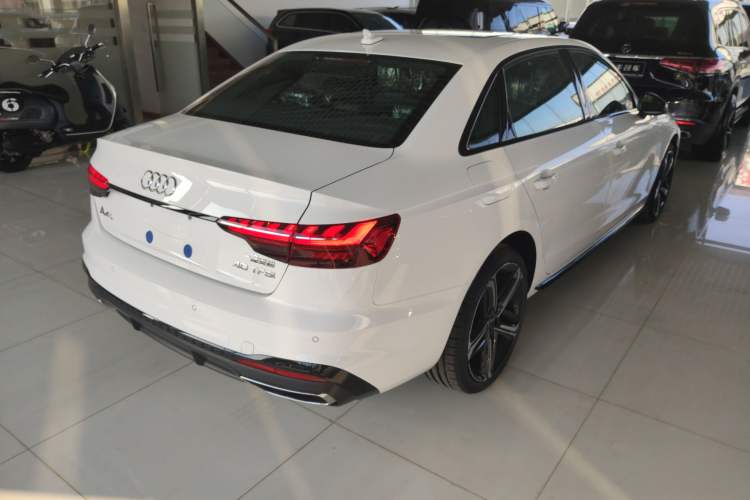Used Audi A4L 2024 40 TFSI Luxury Dynamic Edition Rear Right 45 Deg