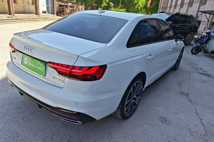 Used Audi A4L 2024 40 TFSI Luxury Dynamic Edition Rear Right 45 Deg