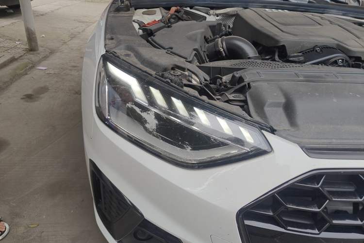 Used Audi A4L 2024 40 TFSI Luxury Dynamic Edition Right Front Headlight