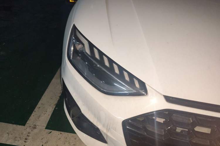 Used Audi A4L 2024 40 TFSI Luxury Dynamic Edition Right Front Headlight
