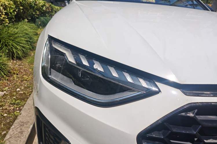 Used Audi A4L 2024 40 TFSI Luxury Dynamic Edition Right Front Headlight