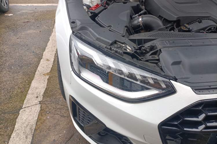 Used Audi A4L 2024 40 TFSI Luxury Dynamic Edition Right Front Headlight