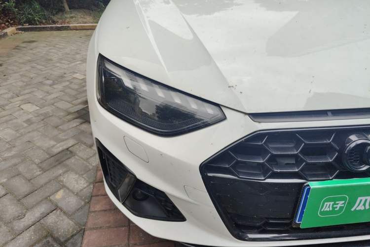 Used Audi A4L 2024 40 TFSI Luxury Dynamic Edition (Starry Night Version) Right Front Headlight