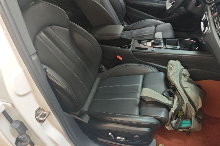 Used Audi A4L 2024 40 TFSI Luxury Dynamic Edition Right Front Seat