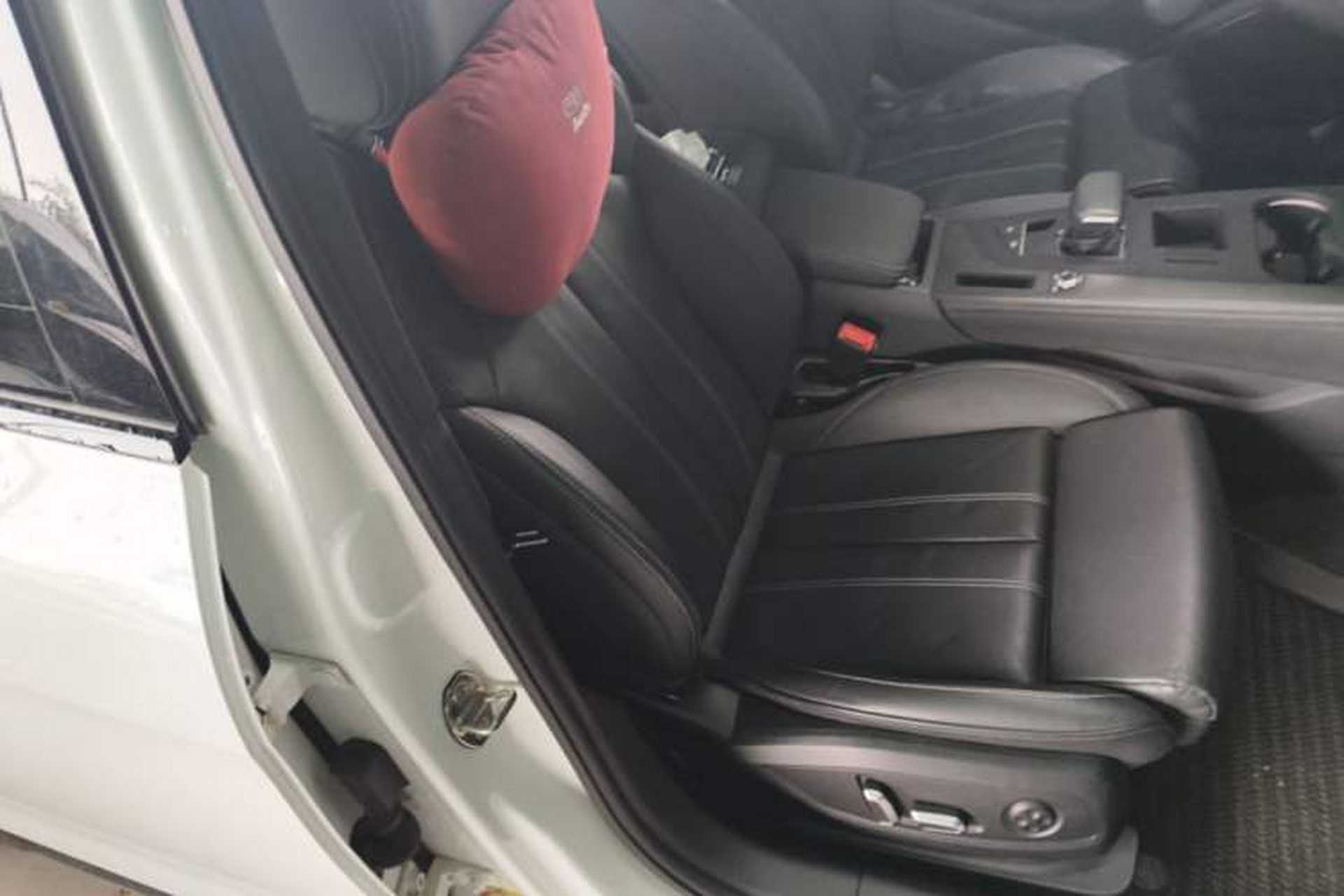 Used Audi A4L 2024 40 TFSI Luxury Dynamic Edition Right Front Seat