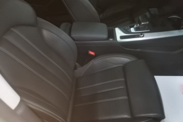Used Audi A4L 2024 40 TFSI Fashion Dynamic Model Right Front Seat