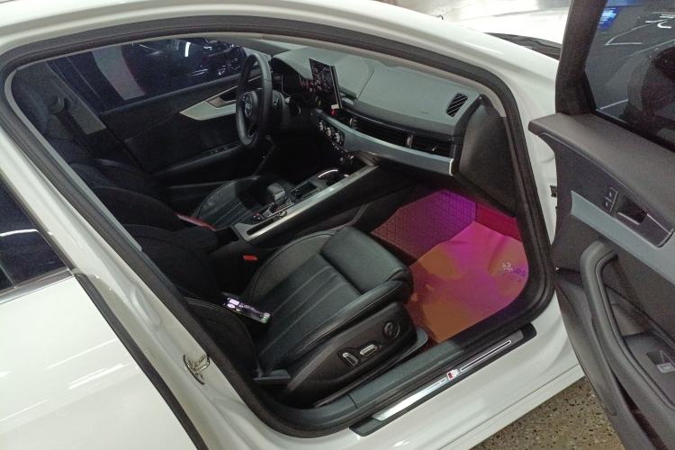 Used Audi A4L 2024 40 TFSI Fashion Dynamic Model Right Front Seat