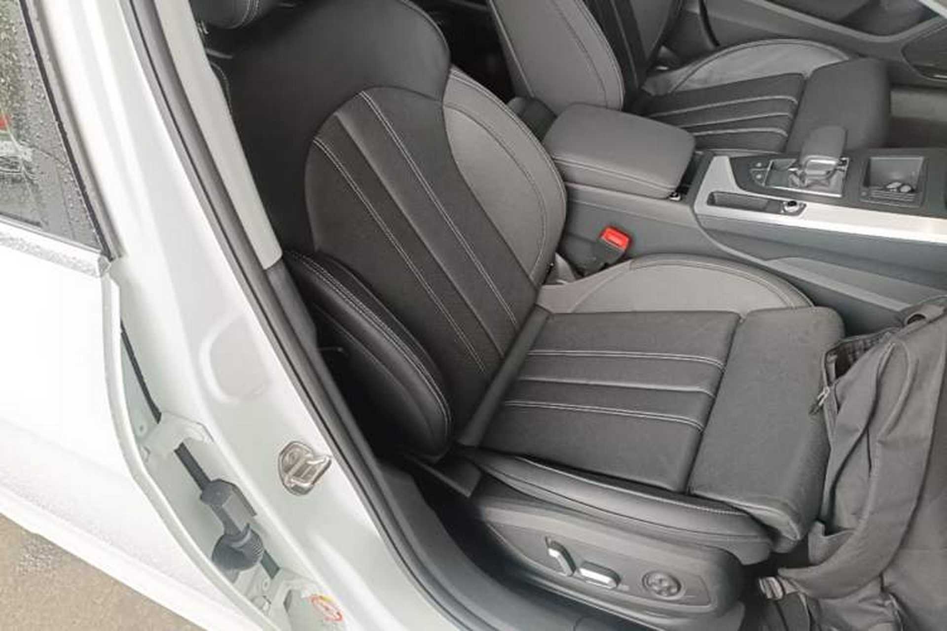 Used Audi A4L 2024 40 TFSI Fashion Dynamic Model Right Front Seat