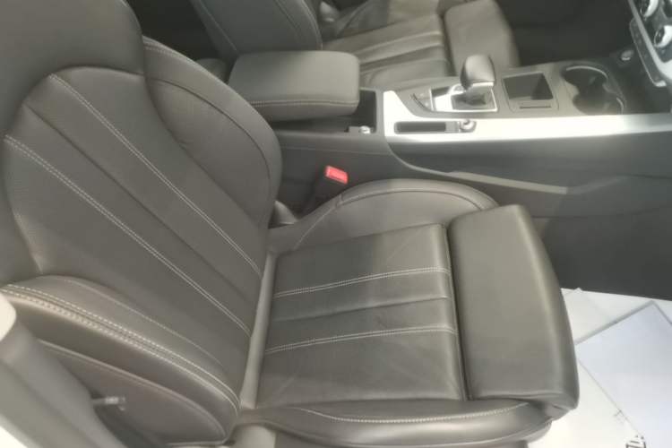 Used Audi A4L 2024 40 TFSI Fashion Dynamic Model Right Front Seat