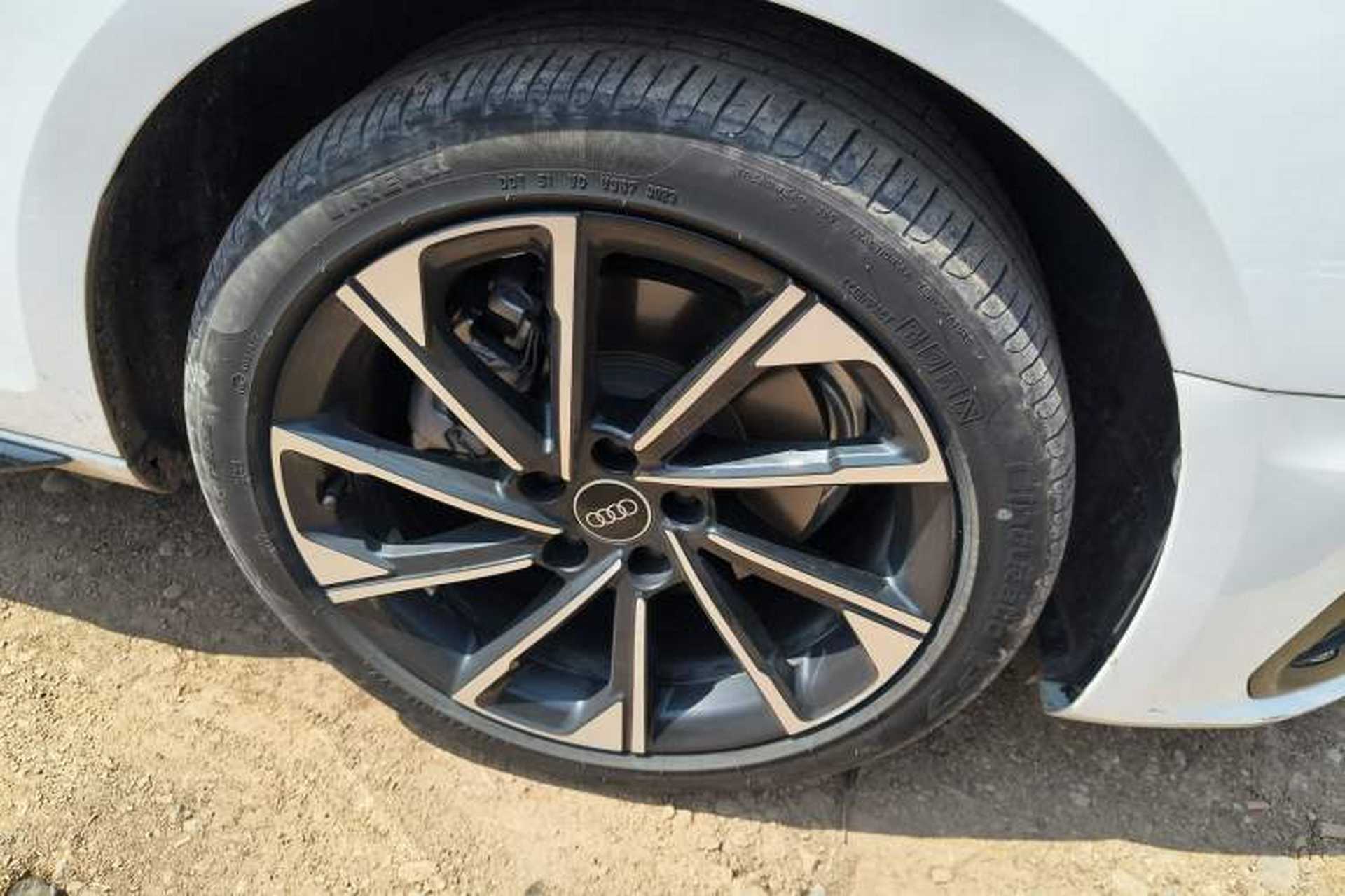 Used Audi A4L 2024 40 TFSI Luxury Dynamic Edition Right Front Wheel Hub