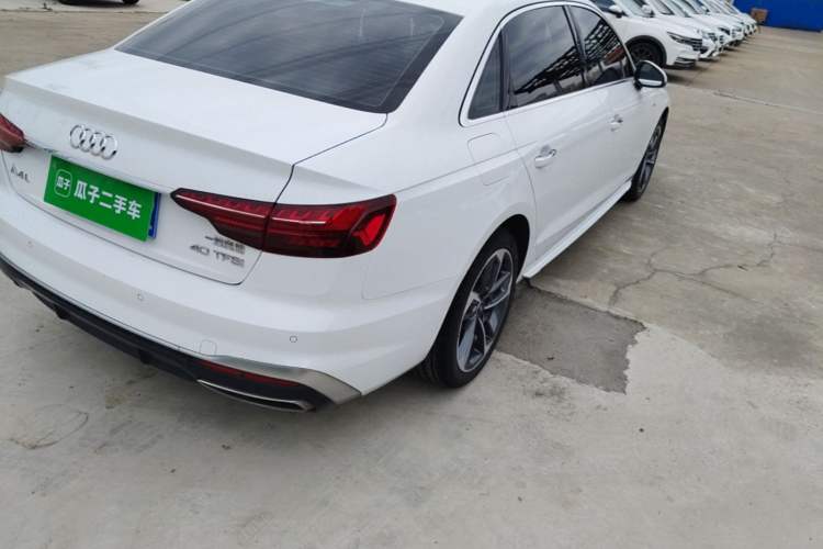 Used Audi A4L 2024 40 TFSI Fashion Dynamic Model Right Rear Taillight