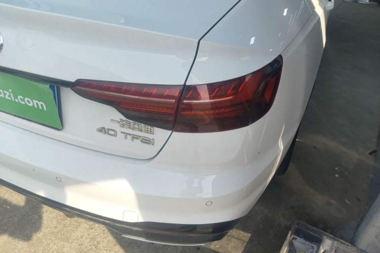 Used Audi A4L 2024 40 TFSI Luxury Dynamic Edition Right Rear Taillight