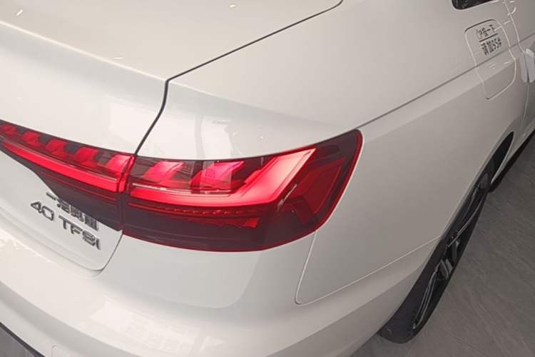 Used Audi A4L 2024 40 TFSI Luxury Dynamic Edition Right Rear Taillight
