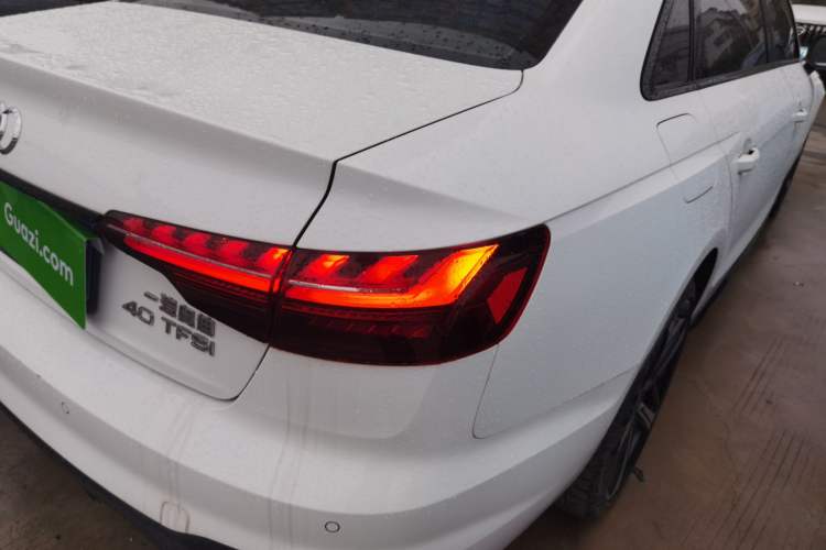 Used Audi A4L 2024 40 TFSI Luxury Dynamic Edition Right Rear Taillight