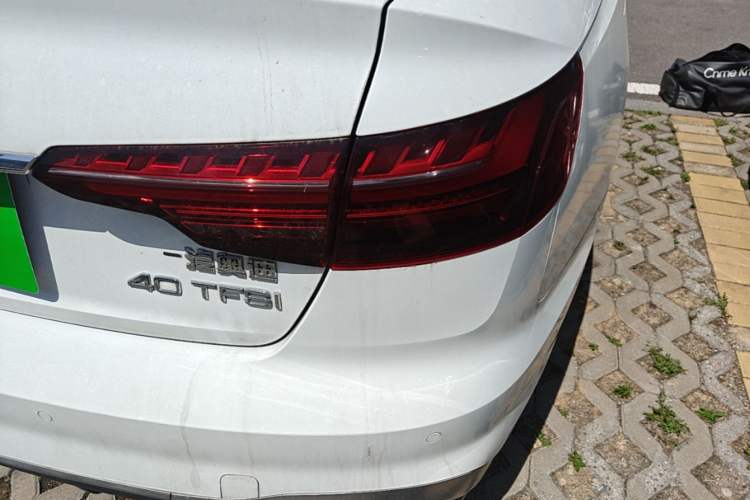 Used Audi A4L 2024 40 TFSI Fashion Dynamic Model Right Rear Taillight
