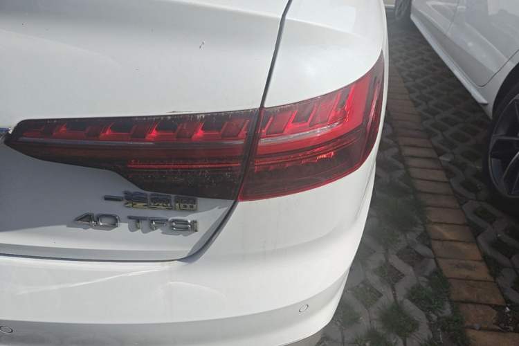 Used Audi A4L 2024 40 TFSI Fashion Dynamic Model Right Rear Taillight